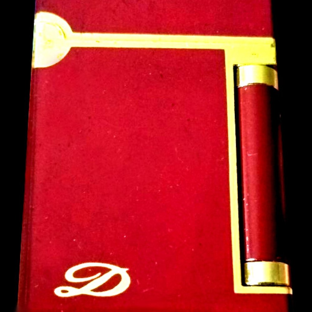 Rare S.T. Dupont (?) Collectible Item/Accessory